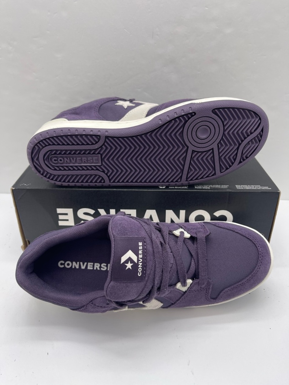 Converse Men’s CL98 Ox Raisin Egret A14694C Low Top Sneakers - Picture 3 of 16